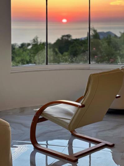 Image No.8-3 Bed House for sale