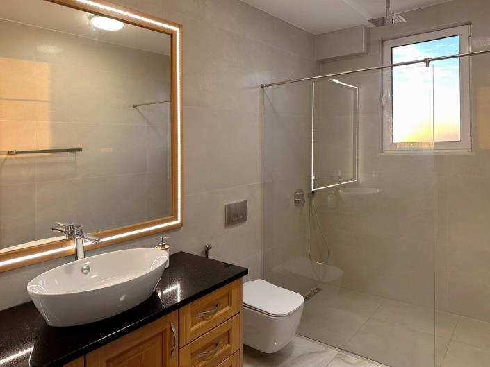 Image No.37-3 Bed House for sale