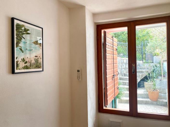 Image No.11-1 Bed Apartment for sale