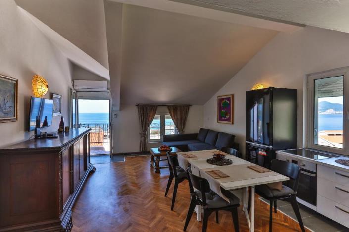 Image No.9-2 Bed Apartment for sale