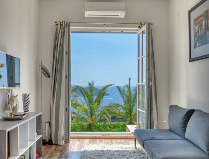 Image No.9-2 Bed House for sale