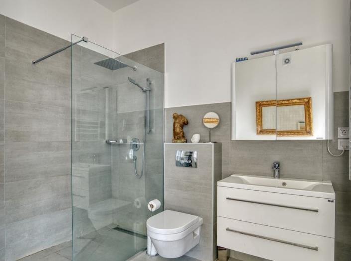 Image No.22-2 Bed House for sale