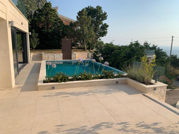 Image No.25-Villa for sale