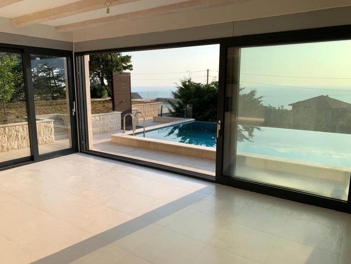 Image No.33-Villa for sale