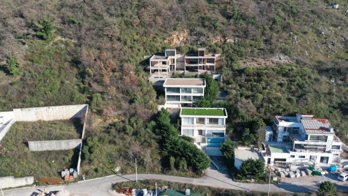 Image No.38-Villa for sale