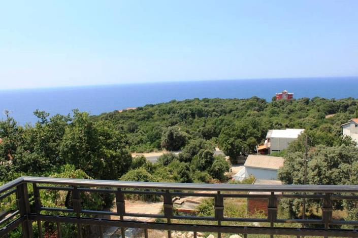 Image No.8-3 Bed House for sale