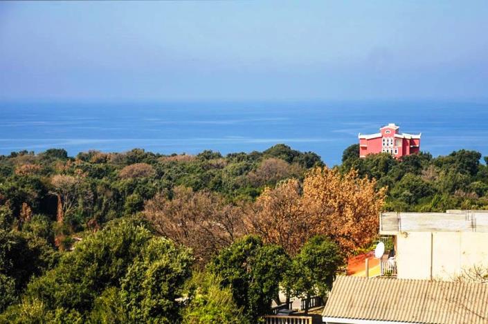 Image No.10-3 Bed House for sale