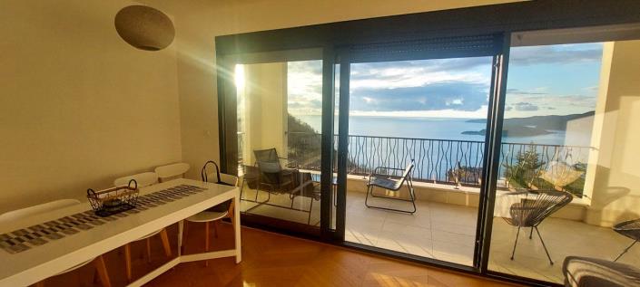 Image No.3-3 Bed Apartment for sale