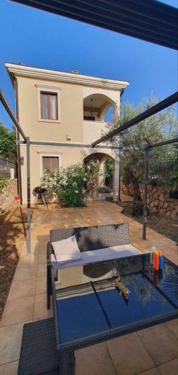 Image No.4-2 Bed Villa for sale