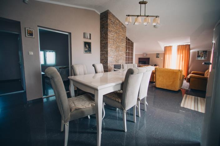 Image No.11-6 Bed Villa for sale