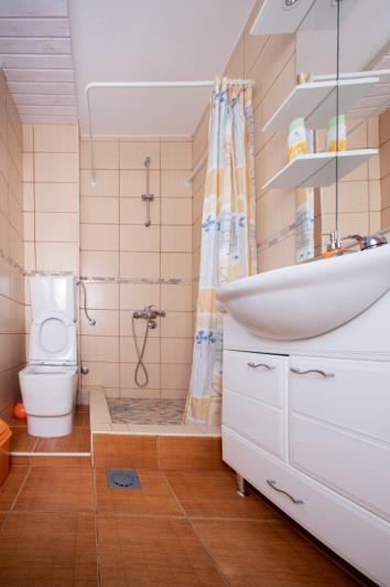 Image No.18-6 Bed Villa for sale