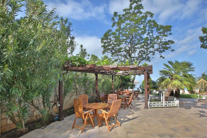 Image No.9-13 Bed Villa for sale