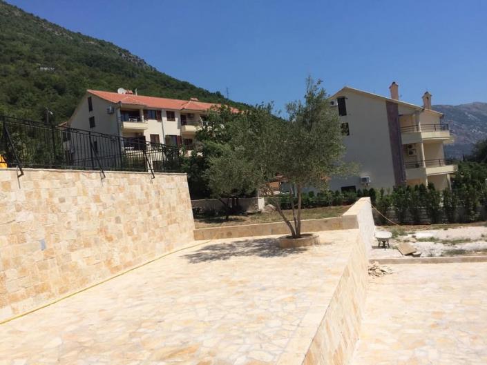 Image No.12-5 Bed House for sale