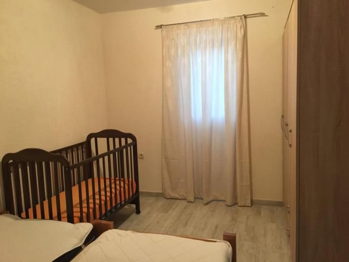 Image No.16-5 Bed House for sale