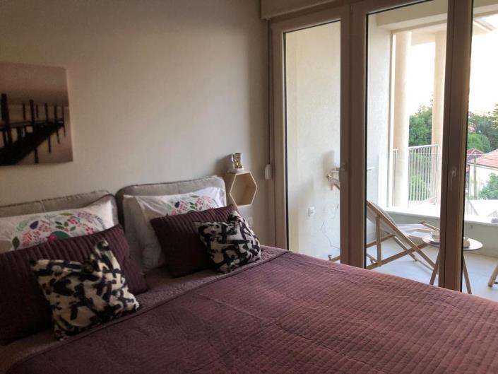 Image No.11-1 Bed Apartment for sale