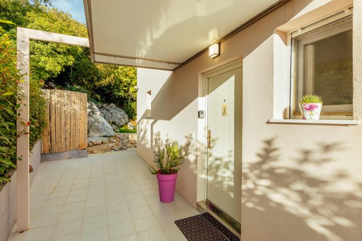 Image No.4-2 Bed Villa for sale