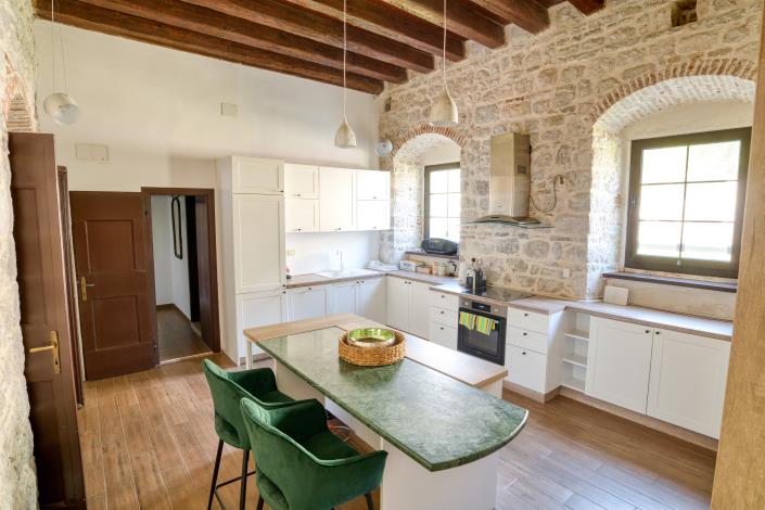 Image No.15-2 Bed Apartment for sale