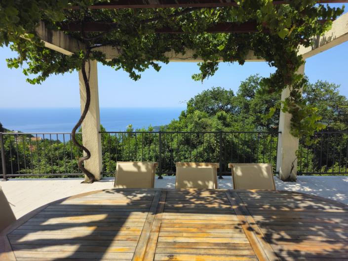 Image No.14-4 Bed Villa for sale