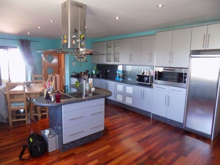 Image No.6-4 Bed Villa for sale