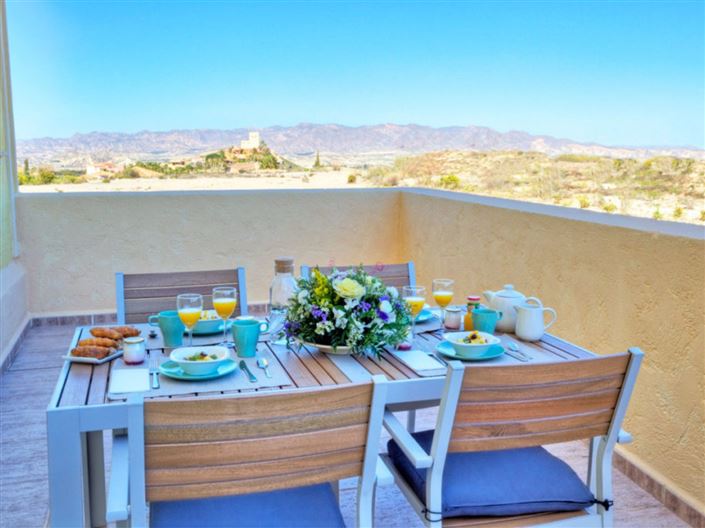 Image No.6-3 Bed Apartment for sale