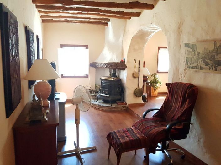 Image No.7-4 Bed Village House for sale