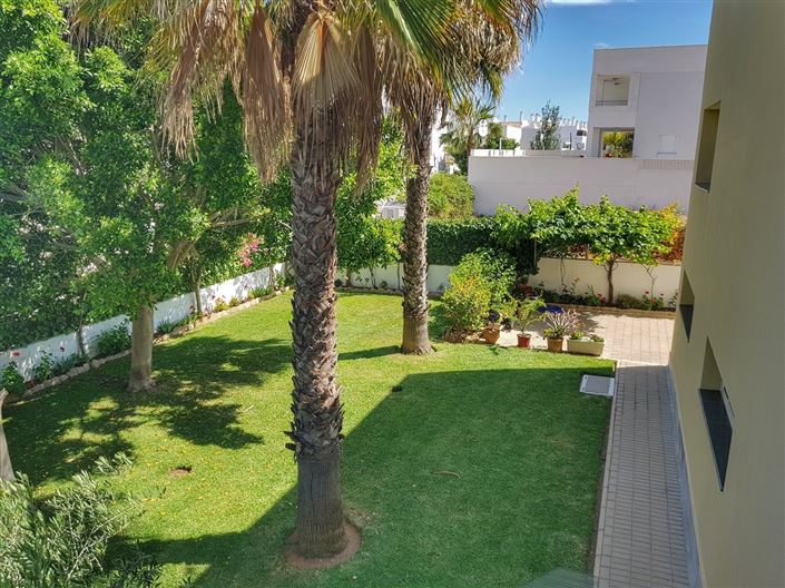 Image No.1-4 Bed Villa for sale