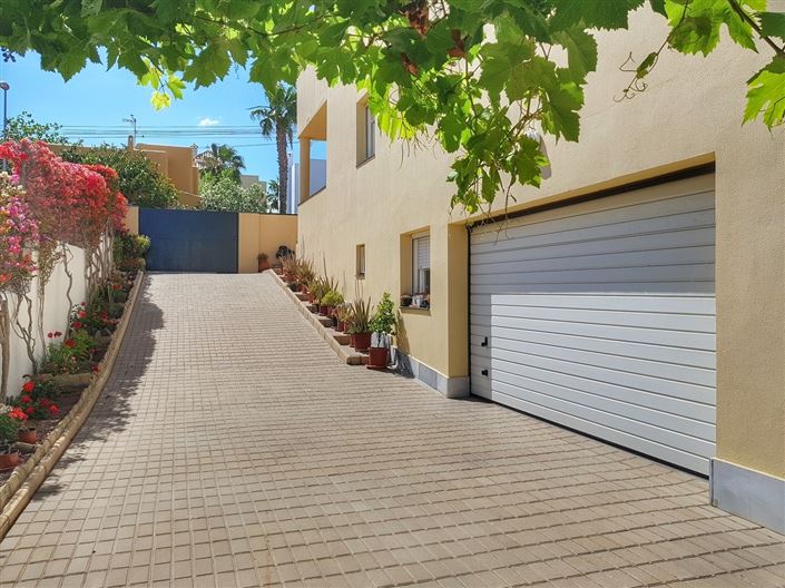 Image No.5-4 Bed Villa for sale