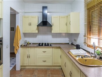 15346-village-house-for-sale-in-seron-344708-