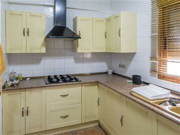 15346-village-house-for-sale-in-seron-344707-