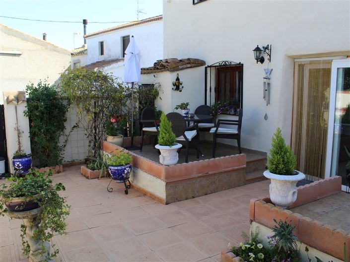 Image No.21-4 Bed Property for sale