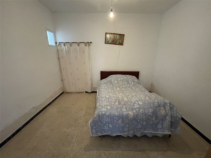 Image No.14-3 Bed Property for sale