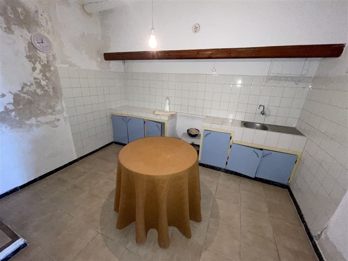 Image No.6-3 Bed Property for sale