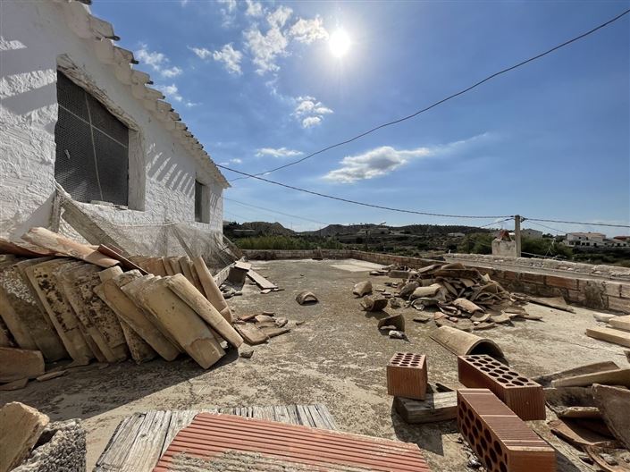 Image No.22-3 Bed Property for sale