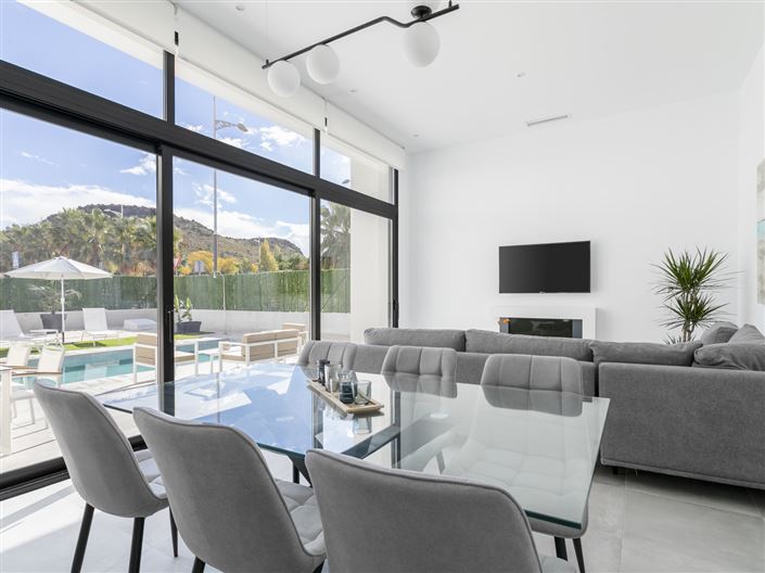 Image No.16-3 Bed Villa for sale