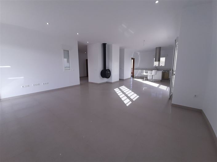 Image No.5-4 Bed Villa for sale