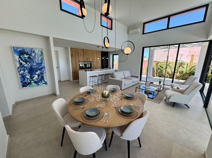 Image No.4-3 Bed Villa for sale