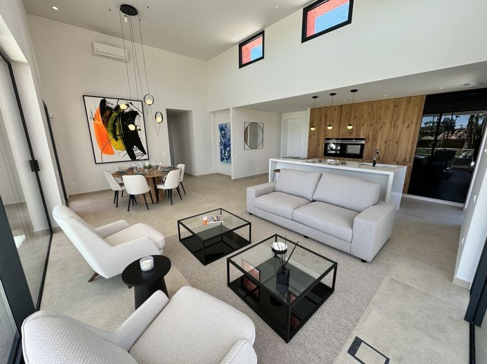 Image No.7-3 Bed Villa for sale