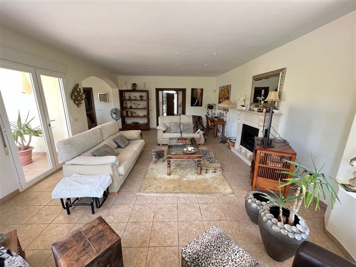 Image No.4-4 Bed Villa for sale