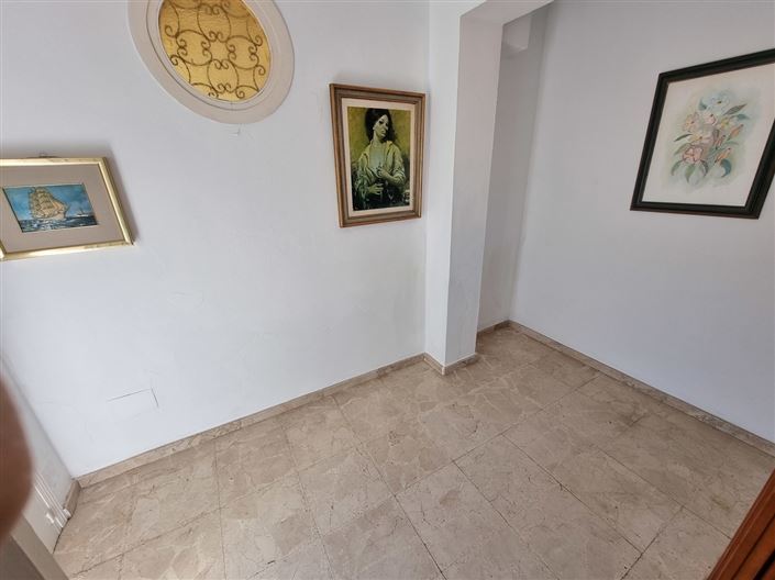 Image No.11-3 Bed Apartment for sale