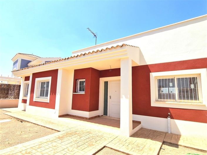 Image No.20-3 Bed Villa for sale