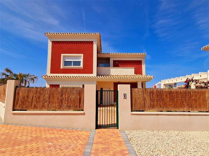 Image No.25-4 Bed Villa for sale