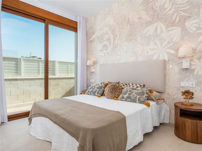 Image No.3-3 Bed Villa for sale