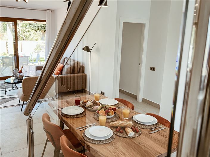 Image No.6-3 Bed Villa for sale