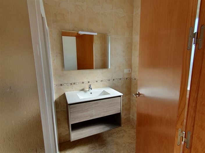 Image No.18-5 Bed Villa for sale