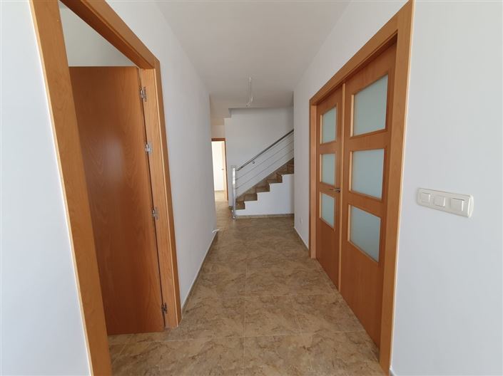 Image No.20-5 Bed Villa for sale