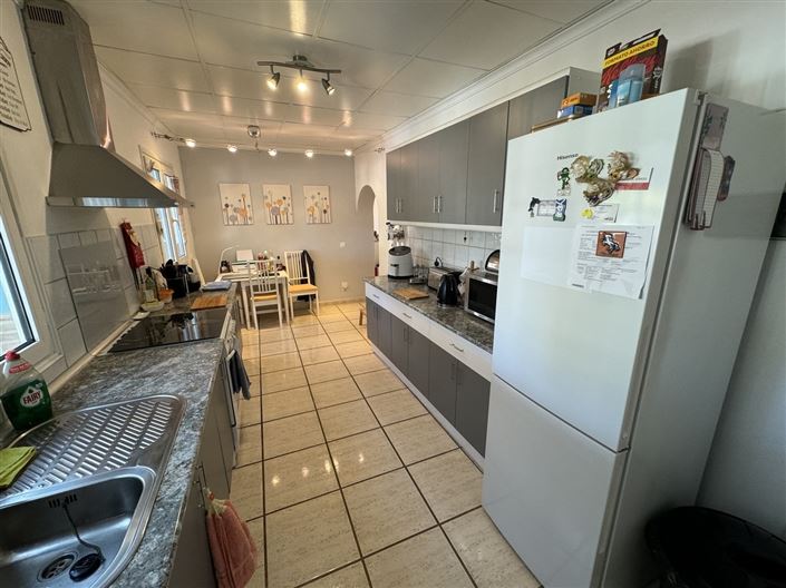 Image No.20-10 Bed Villa for sale