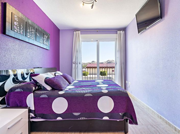 Image No.14-4 Bed Property for sale