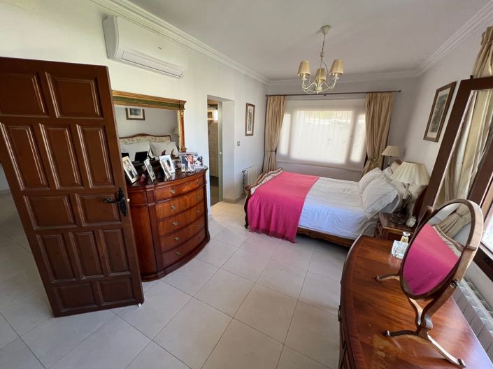 Image No.25-3 Bed Villa for sale