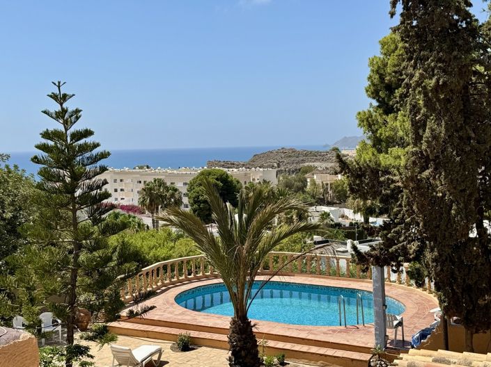 Image No.31-4 Bed Villa for sale