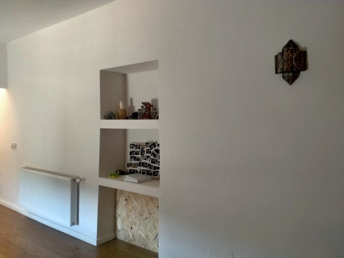 Image No.12-7 Bed Property for sale